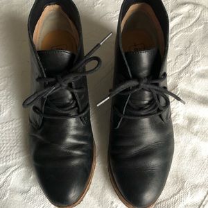 Clarks Originals Heeled Oxfords